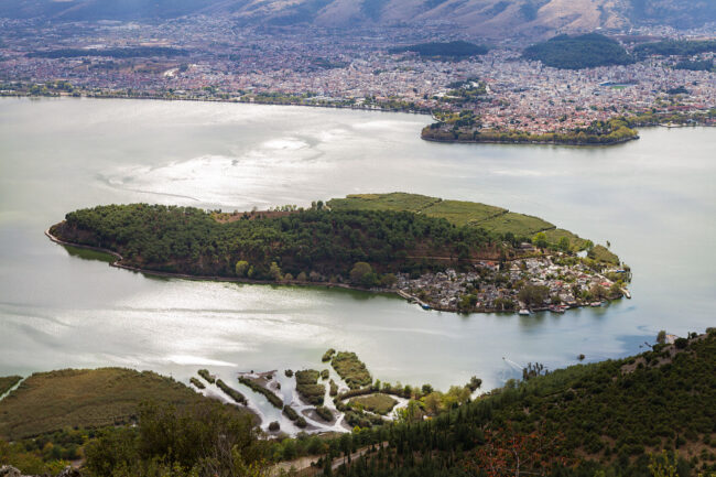 Beautiful,View,Of,Ioannina,Lake,From,Ligkiades,Mountain,Village,With